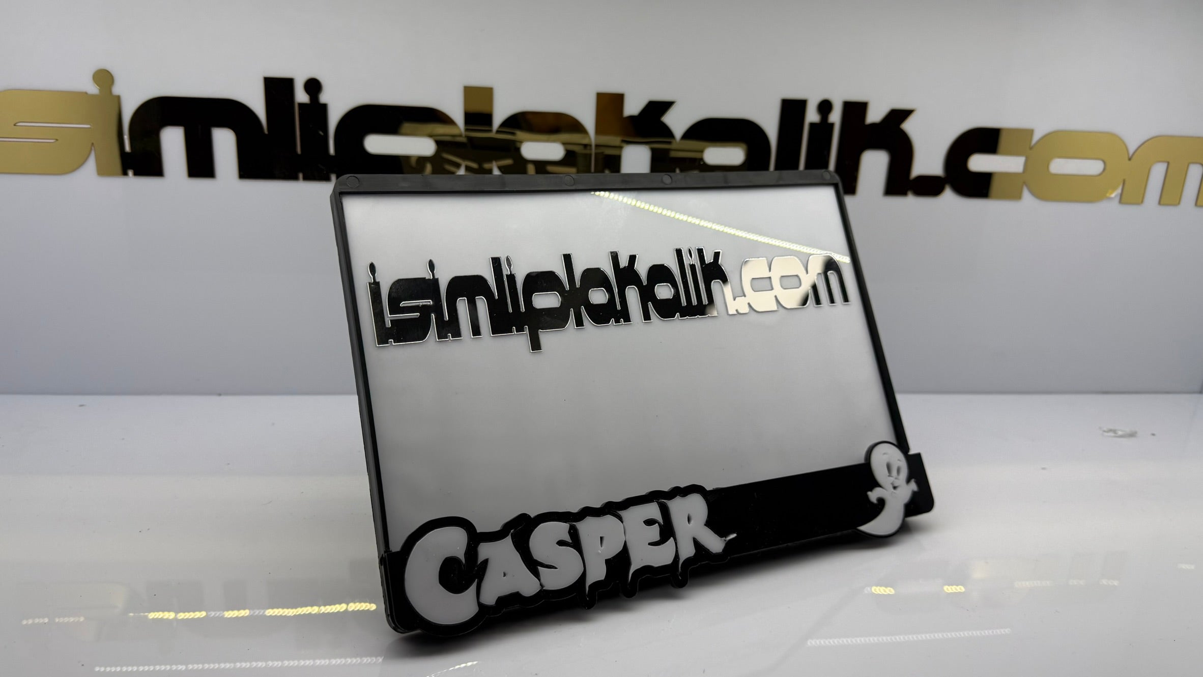 Casper Yazılı Siyah Parlak Pleksi Motorsiklet Plakalık