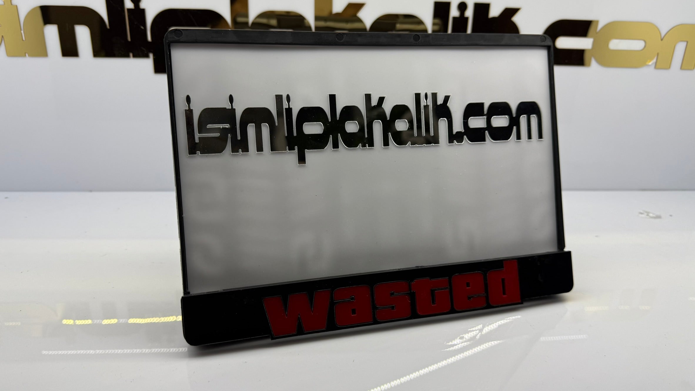 Wasted Yazılı Siyah Parlak Pleksi Motorsiklet Plakalık